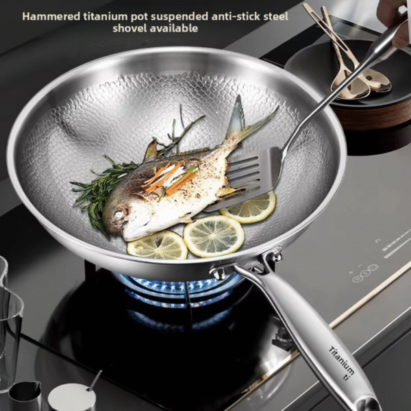 4 piece premium titanium wok with glass lid 2 pc set